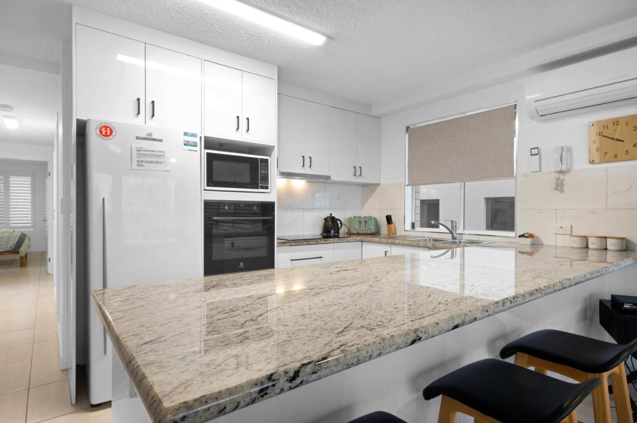 Capeview Apartments - Right On Kings Beach Caloundra Zewnętrze zdjęcie